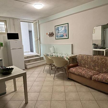 Casa Centralissima Torre Dell Orso 100M Dal Mare ตอร์เรเดลลอร์โซ ภายนอก รูปภาพ