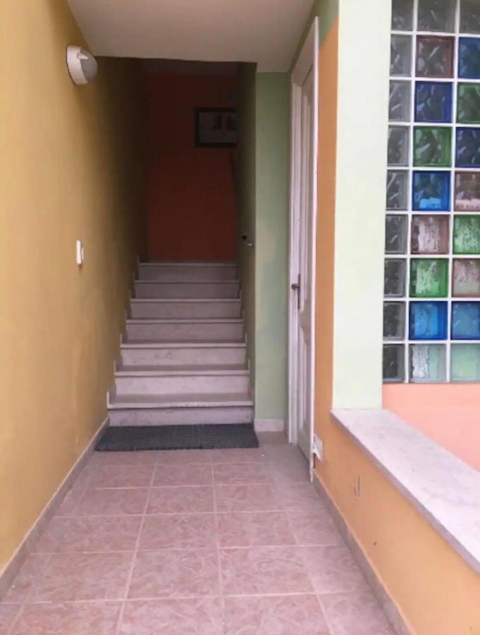 Casa Centralissima Torre Dell Orso 100M Dal Mare ตอร์เรเดลลอร์โซ ภายนอก รูปภาพ
